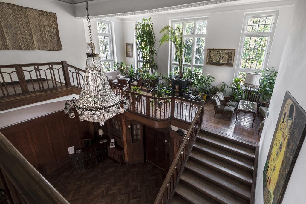 Palac Nieznanice Zabytek Goscinny Ze Spa Buitenkant foto